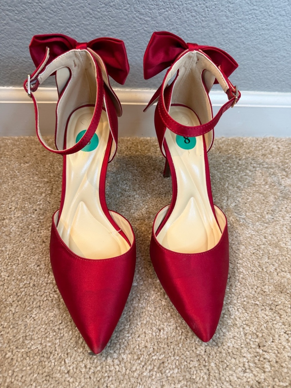 Jessica Simpson Bow Red Satin Pointed-Toe Ankle-Strap Heels with Bow Size 8 - Picture 3 of 8